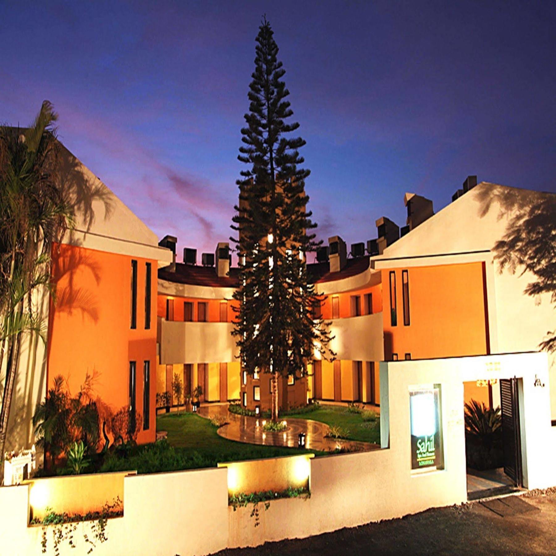 Sahil Sarovar Portico Lonavala Exteriér fotografie